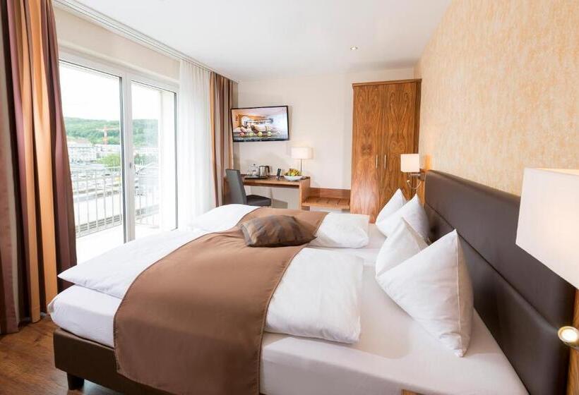 חדר קומפורט, Amaris