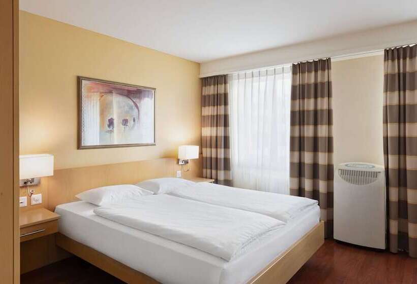 חדר סטנדרט, Amaris