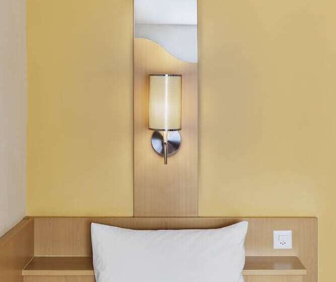 חדר סטנדרט יחיד, Amaris