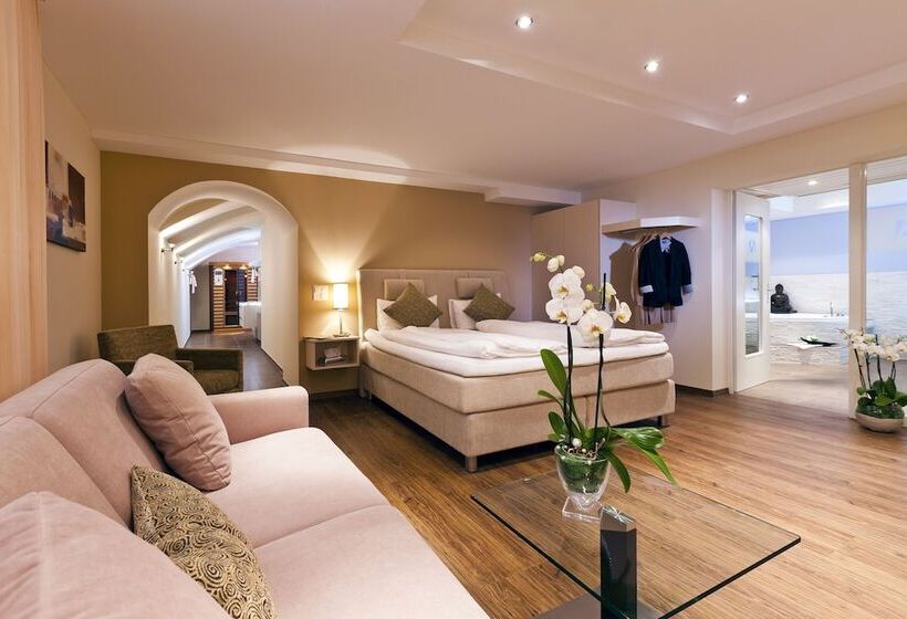 סוויטה, Amaris