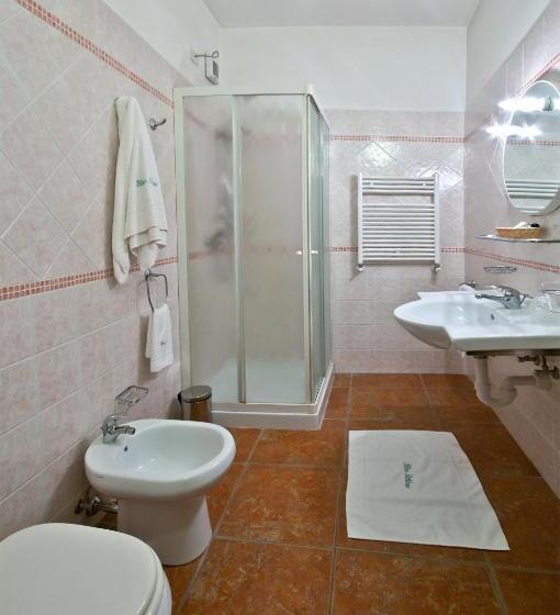 スタンダードシングルルーム, Blue Ribbon