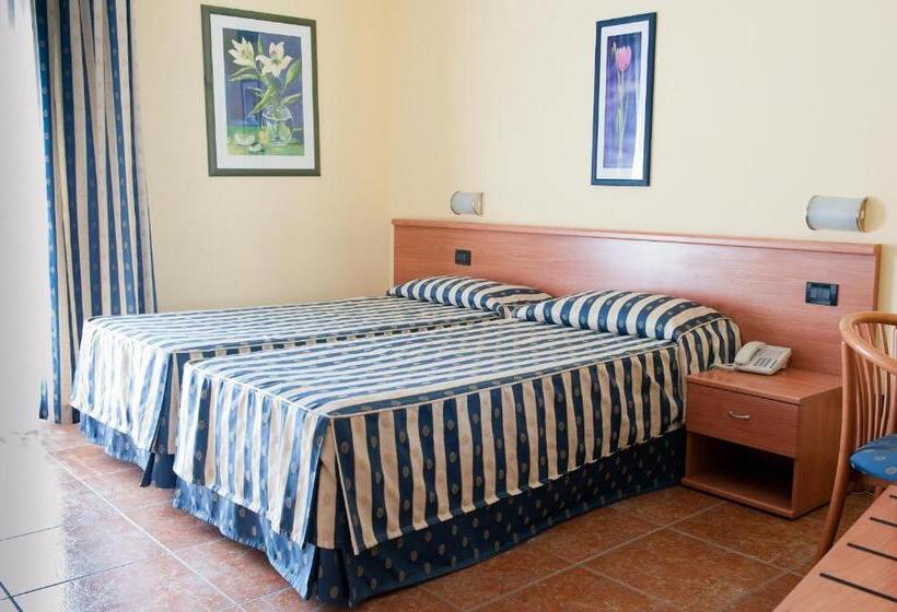 スタンダードルーム, Blue Ribbon