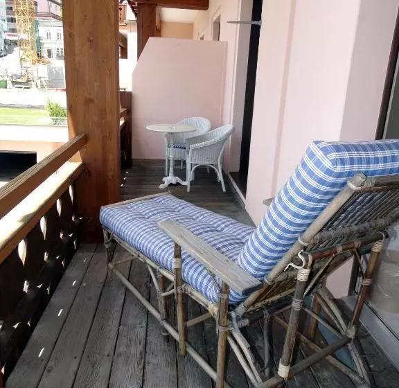 スタンダードルーム, Bündnerhof