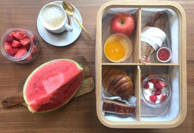 スタンダードルーム, Garelos Betanzos