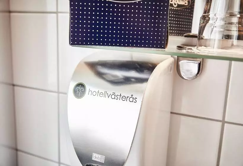 スタンダードルーム, L Västerås
