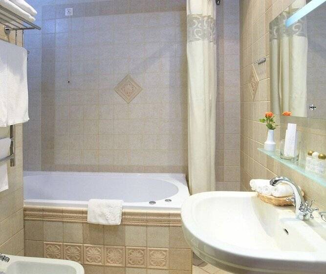 סוויטה, Lecco Art