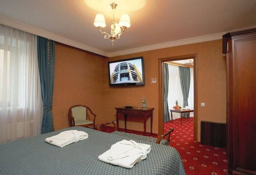 סוויטה, Lecco Art