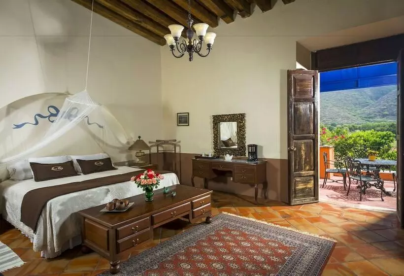 ジュニアスイート, Mesón De Santa Elena Hotel Galeria