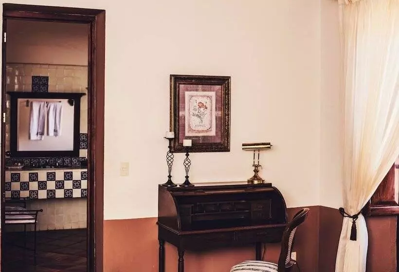 ジュニアスイート, Mesón De Santa Elena Hotel Galeria