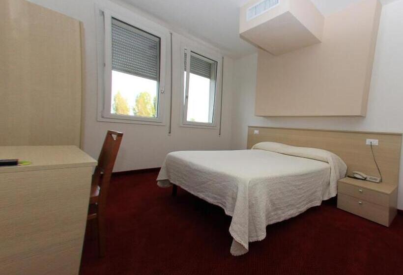 Номер Стандарт, Park Hotel Italia