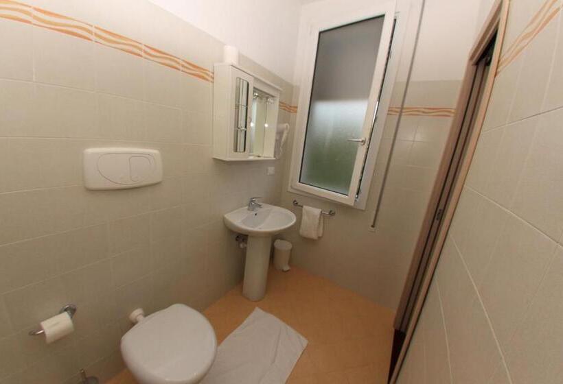 Номер Стандарт Трехместный, Park Hotel Italia