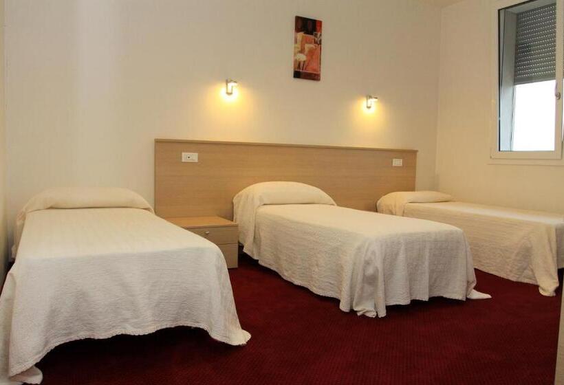 Номер Стандарт Трехместный, Park Hotel Italia