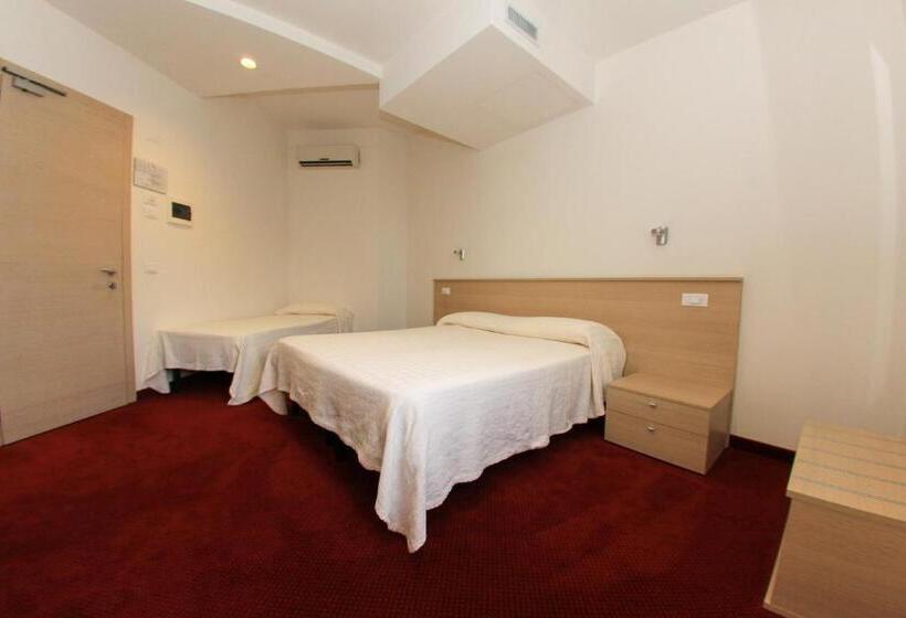 Семейный Номер Deluxe, Park Hotel Italia