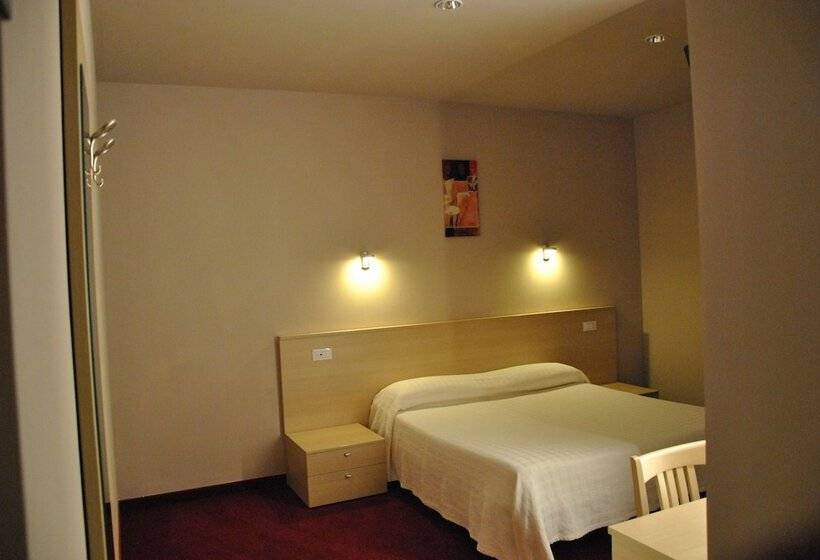 Номер Стандарт, Park Hotel Italia