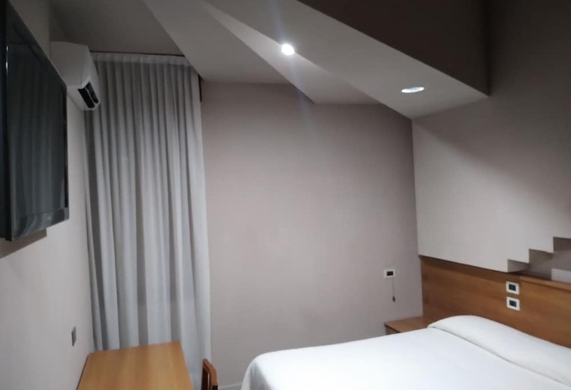 Номер Стандарт, Park Hotel Italia