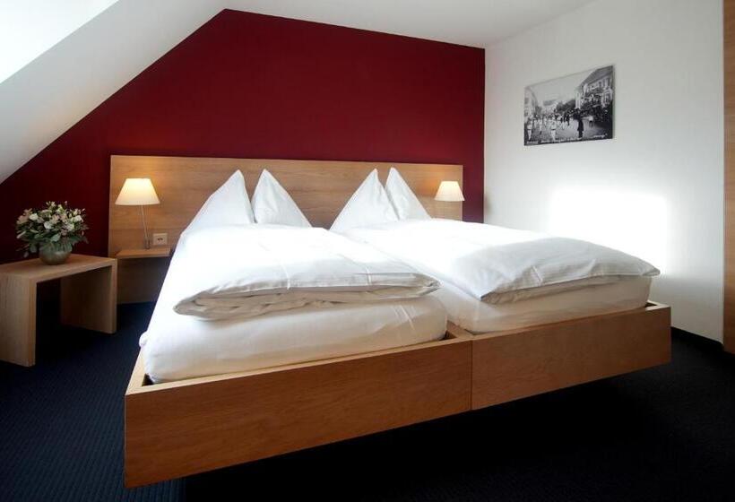 חדר סטנדרט, Restaurant Löwen