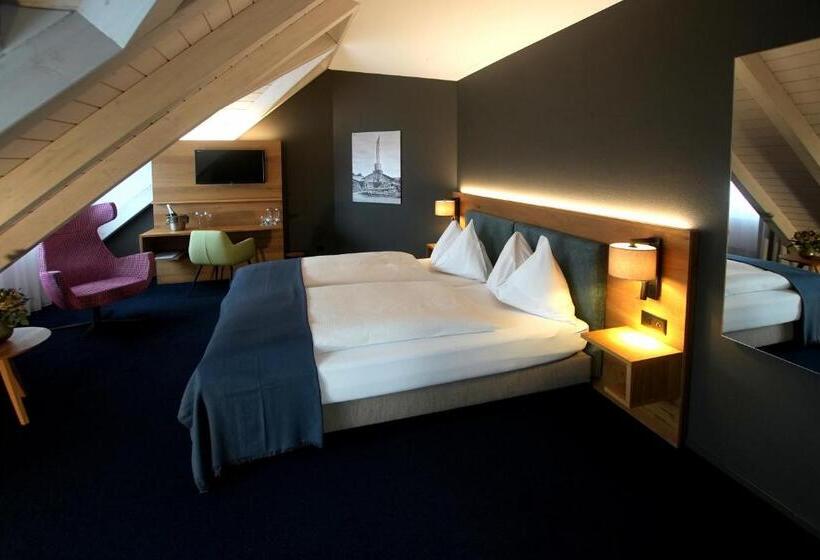 חדר דלוקס, Restaurant Löwen