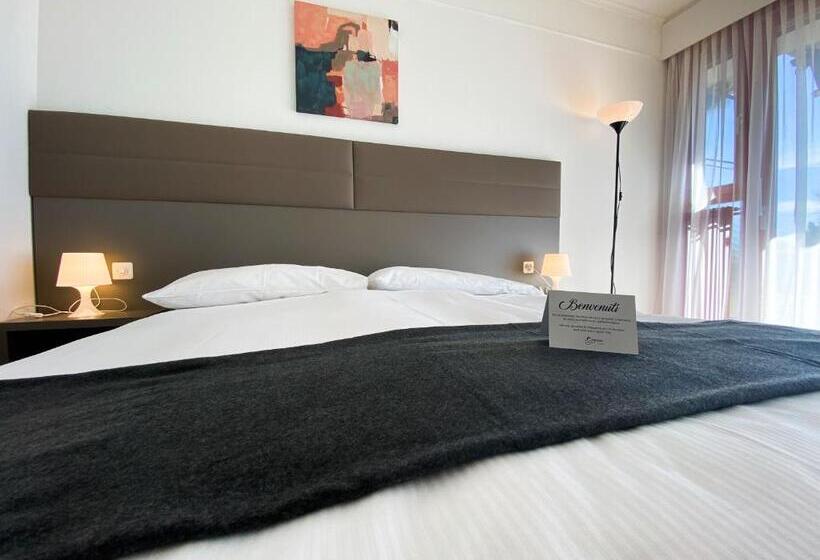 Номер Deluxe, Serpiano