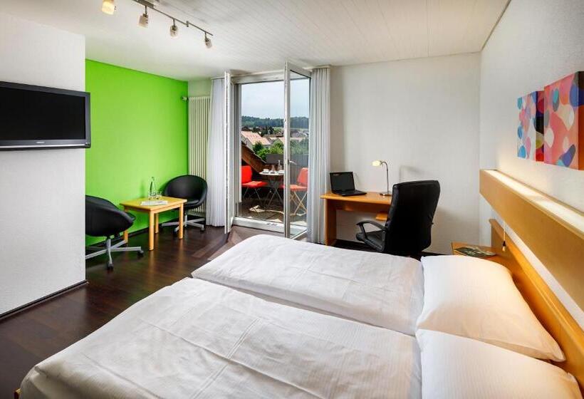 חדר סטנדרט, Stalden