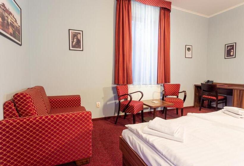 Номер Стандарт, Studanka