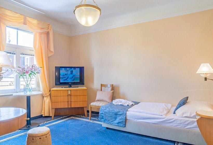 컴포트 싱글 룸, Three Lilies Inkl Aquaforum