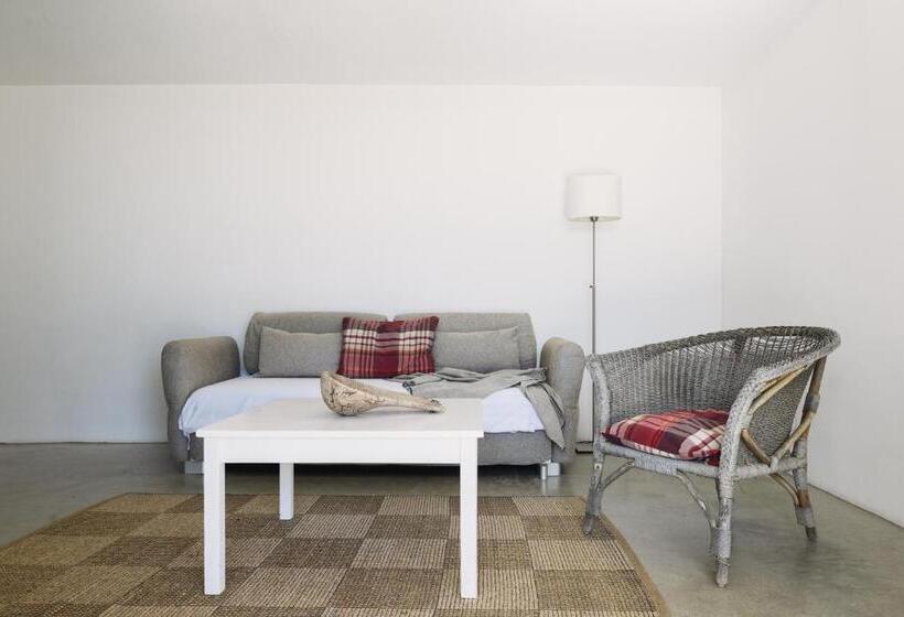 Номер Стандарт, Tres Marias