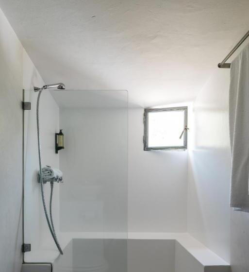 Номер Стандарт, Tres Marias