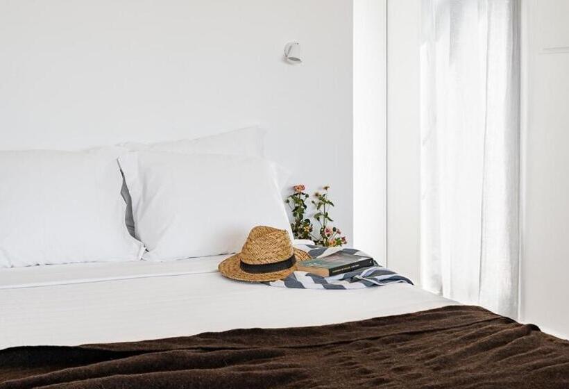 Бунгало Стандарт, Tres Marias