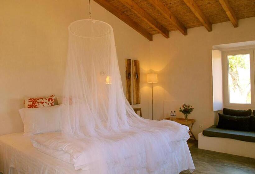 Номер Superior, Tres Marias