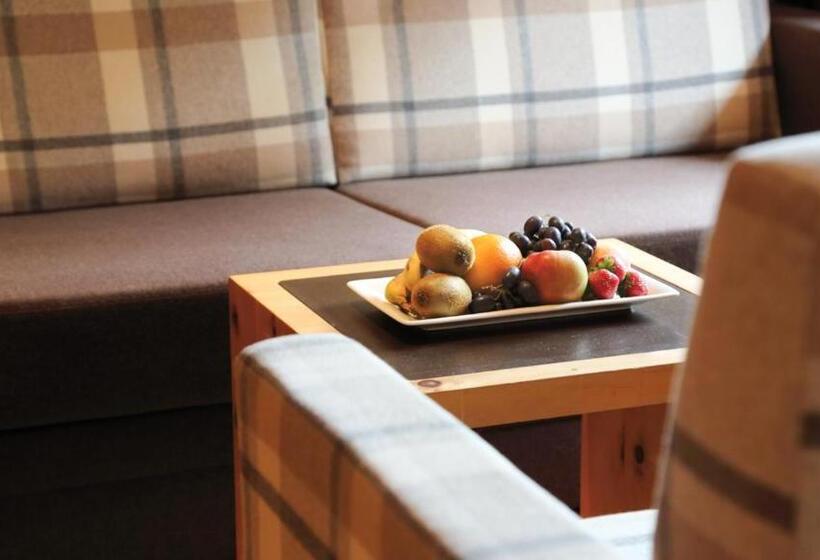 스위트, Lechquell Hotel Post