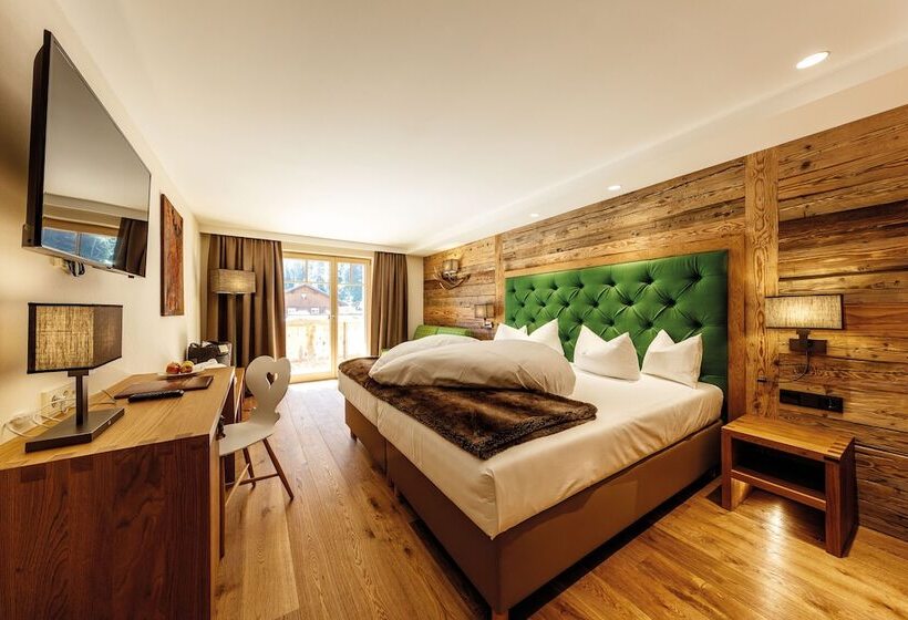 컴포트 룸, Lechquell Hotel Post