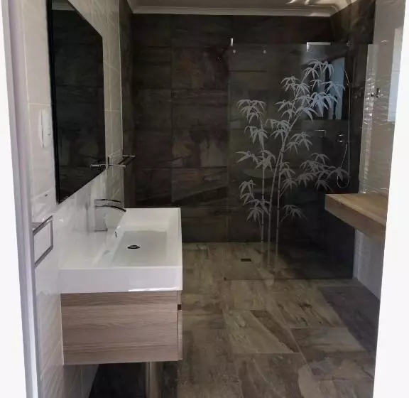 キングサイズベッドのスーペリアルーム, Somerset Hill Guest House
