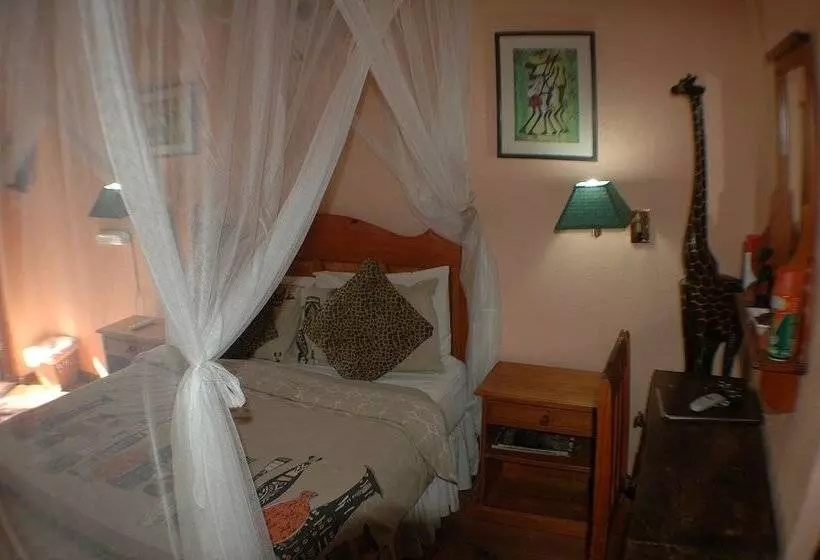 اتاق استاندارد, Trees Too Guest Lodge