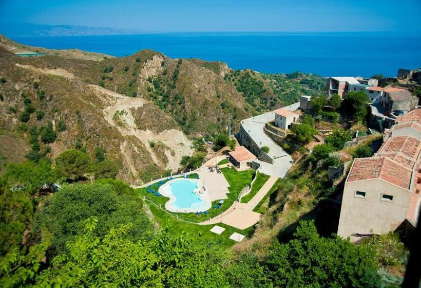 클래식 룸, Resort Borgo San Rocco