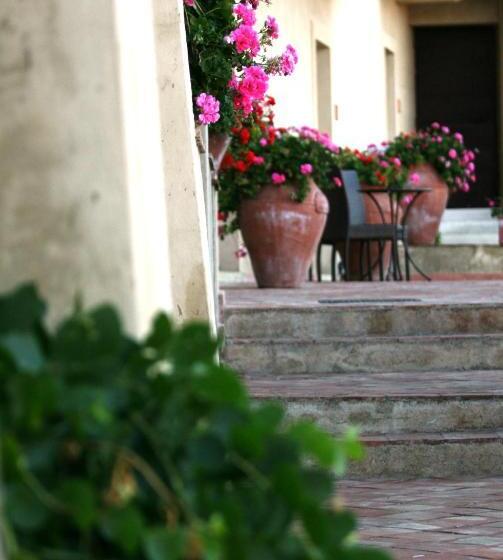 클래식 룸, Resort Borgo San Rocco