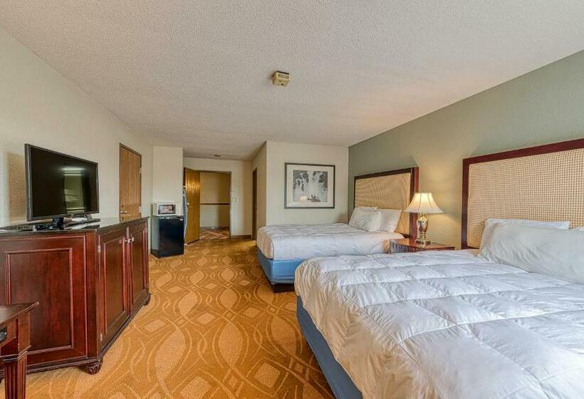 Номер Стандарт, American Inn & Suites