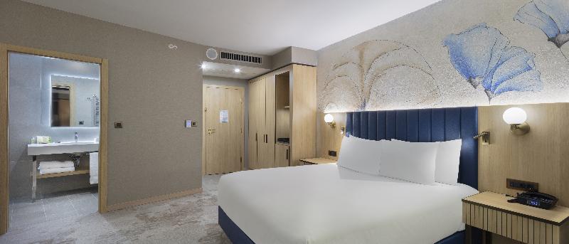 Номер Superior Кровать Кинг, Doubletree By Hilton Plovdiv Center