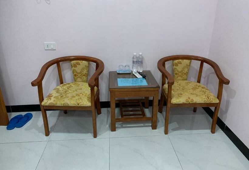 اتاق استاندارد یک نفره, Khách Sạn Anh đào