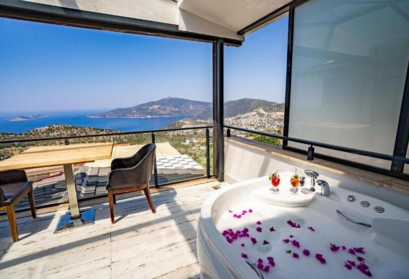 스위트 킹사이즈 침대, Sultan Hotel Kalkan