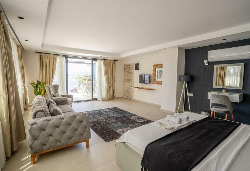 스위트 킹사이즈 침대, Sultan Hotel Kalkan