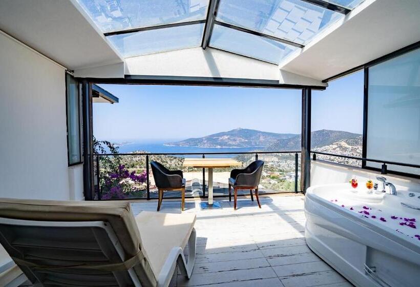 스위트 킹사이즈 침대, Sultan Hotel Kalkan