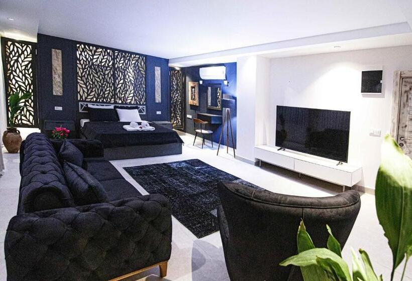 스위트 킹사이즈 침대, Sultan Hotel Kalkan