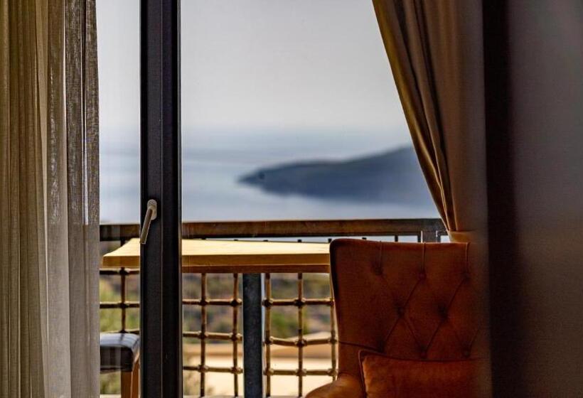 Люкс Superior Вид на Море, Sultan Hotel Kalkan