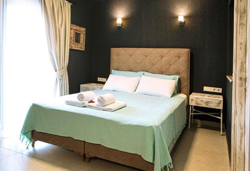 주니어 스위트, Sultan Hotel Kalkan