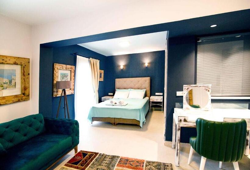 주니어 스위트, Sultan Hotel Kalkan