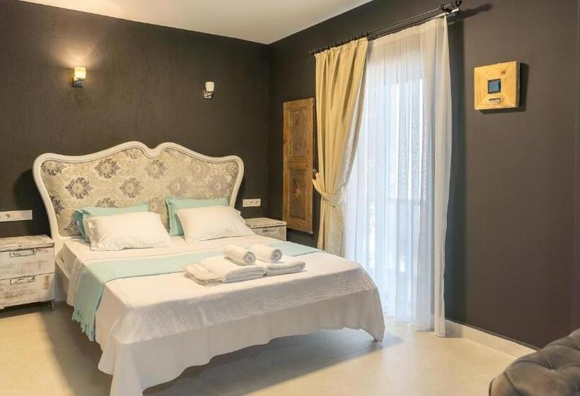 주니어 스위트, Sultan Hotel Kalkan