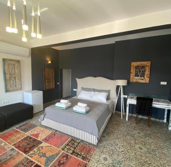 Люкс Вид на Бассейн, Sultan Hotel Kalkan