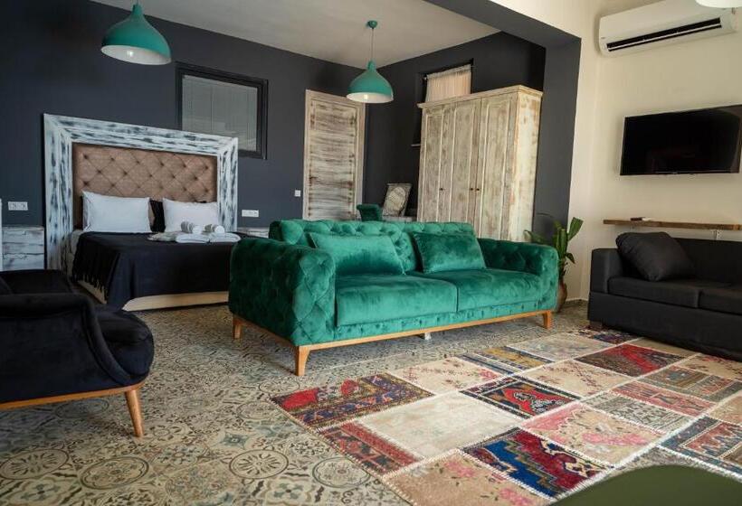 풀장 전망 스위트, Sultan Hotel Kalkan