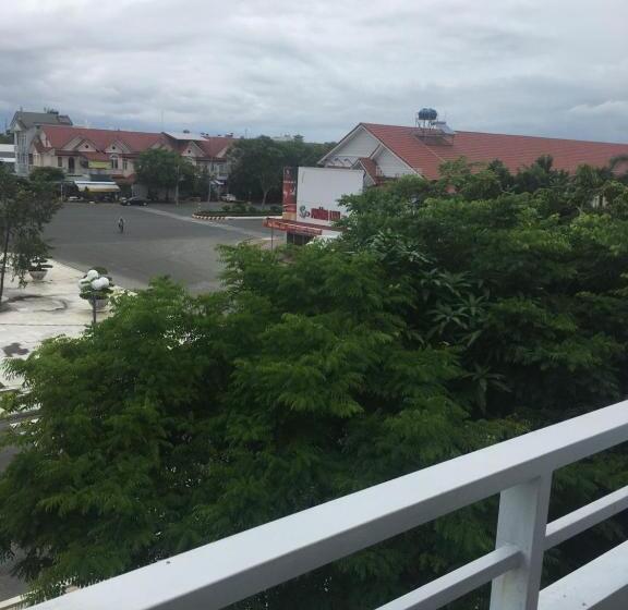 اتاق خانوادگی, Nhà Nghỉ Thiên Minh