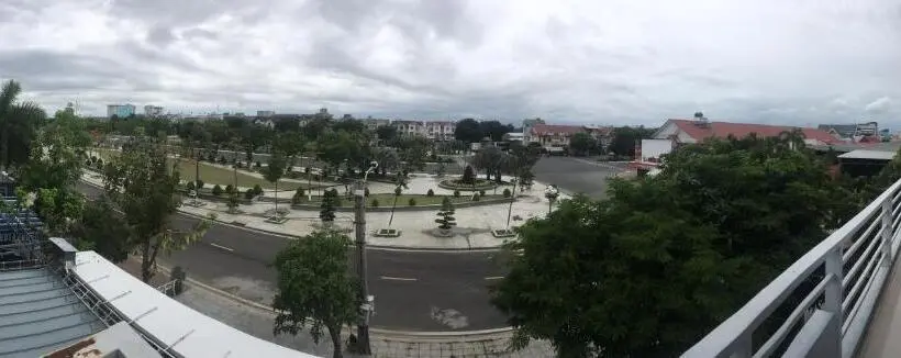 اتاق خانوادگی, Nhà Nghỉ Thiên Minh